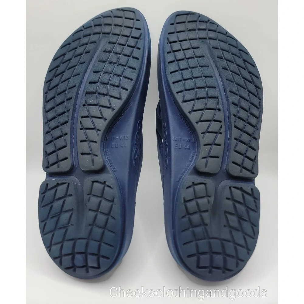 Oofos OOriginal Navy Blue Recovery Thong Sandals Mens 11 Womens 13 EU 44